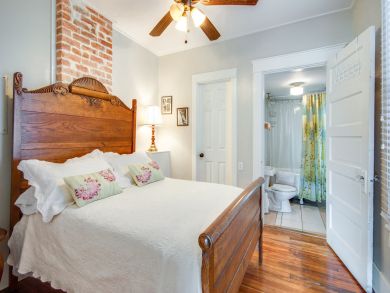 Comfortable 3 Bedroom East Nashville Rental Home Sleeps Six
