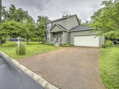 Three Bedroom, 2 Bathroom Rental Home with Loft Sleeps 10