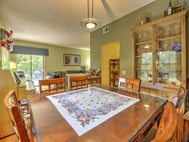 Three Bedroom, 2 Bathroom Rental Home with Loft Sleeps 10