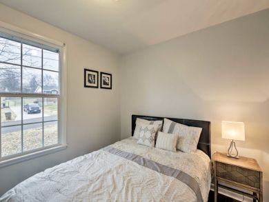Nashville 3 Bedrooms, 1.5 Bathroom Rental Home Sleeps Six