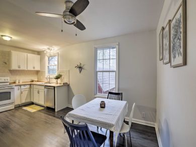Nashville 3 Bedrooms, 1.5 Bathroom Rental Home Sleeps Six
