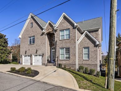 Nashville Condo 930118