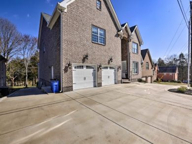 Nashville Condo 930118
