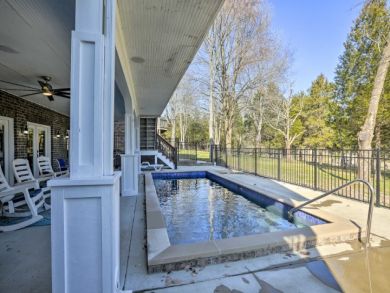Nashville Condo 930118