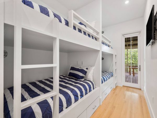 Stylish Santa Rosa Beach Rental with Private Pool & Porch
