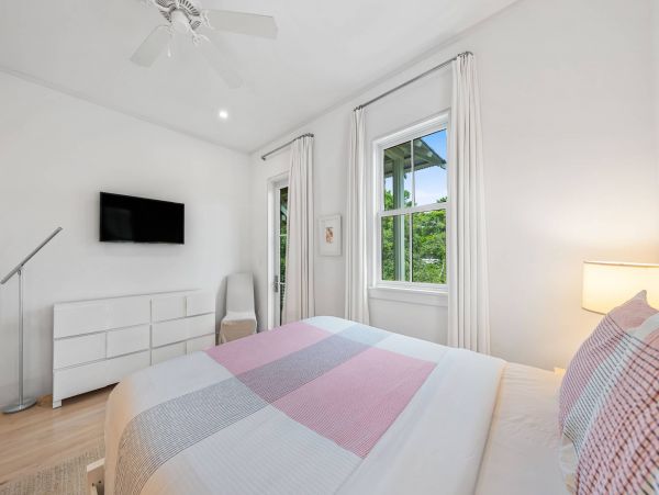 Stylish Santa Rosa Beach Rental with Private Pool & Porch