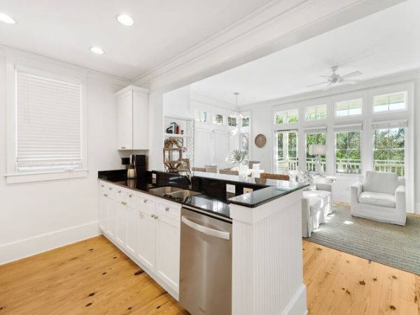 Charming Vacation Condo with Great Amenities