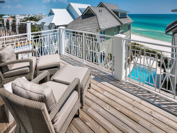 The Only Thing Separating You From the Beach is the Pool!