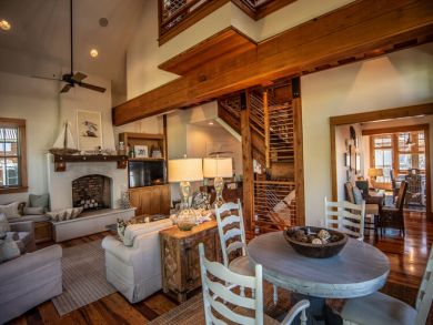 Ultra Fab Home with Private Beach Access