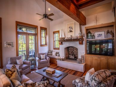 Ultra Fab Home with Private Beach Access