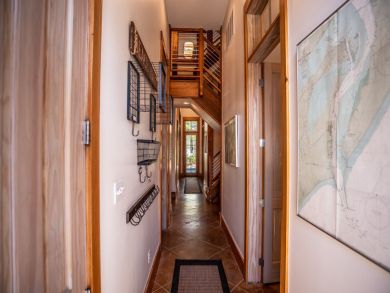Ultra Fab Home with Private Beach Access