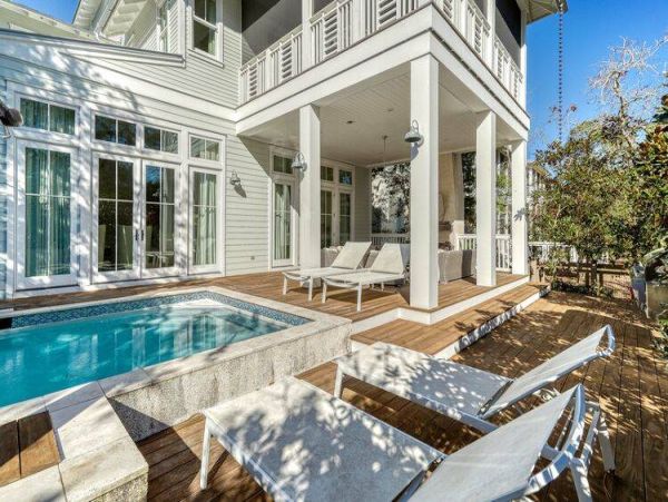 Santa Rosa Spacious Vacation Rental Private Pool Sleeps 12