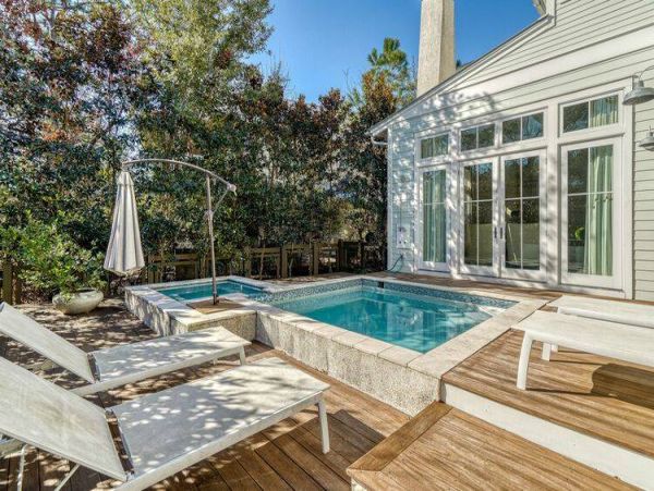 Santa Rosa Spacious Vacation Rental Private Pool Sleeps 12