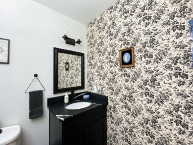 Furnished Luxury Two Bedroom Rental in Nashville Sleeps 6