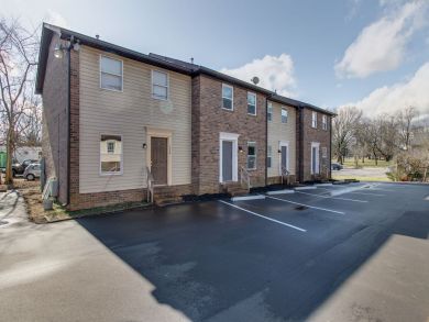 Nashville 2 Bedroom 2 Bathroom Updated Apartment - Sleeps 4
