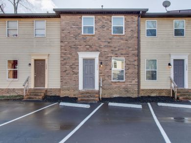Nashville 2 Bedroom 2 Bathroom Updated Apartment - Sleeps 4