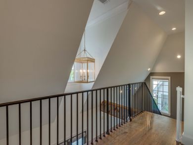High-End Nashville Four Bedroom Pool Home Sleeps 10.