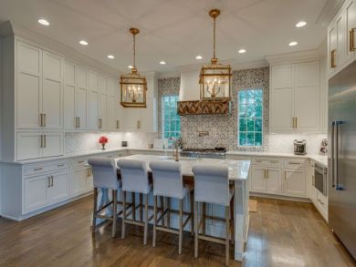 High-End Nashville Four Bedroom Pool Home Sleeps 10.