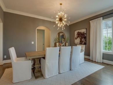 High-End Nashville Four Bedroom Pool Home Sleeps 10.