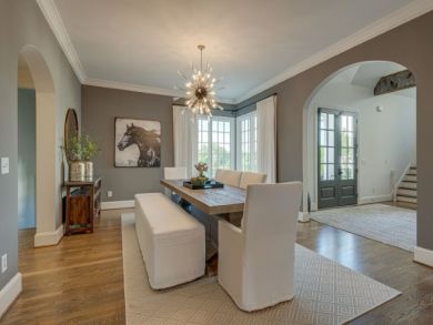 High-End Nashville Four Bedroom Pool Home Sleeps 10.
