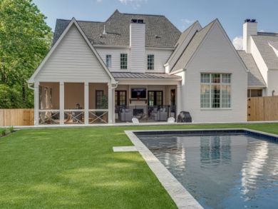High-End Nashville Four Bedroom Pool Home Sleeps 10.