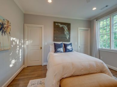 High-End Nashville Four Bedroom Pool Home Sleeps 10.