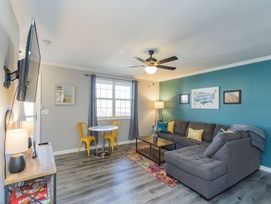 Nashville Rental Home Two Bedrooms Sleeps 4 Pet Friendly