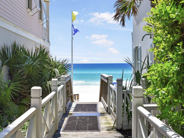 Miramar Beach Luxury Sleeps 26 Guests
