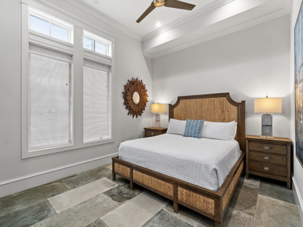 Miramar Beach Luxury Sleeps 26 Guests