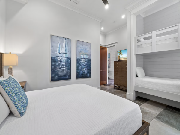 Miramar Beach Luxury Sleeps 26 Guests