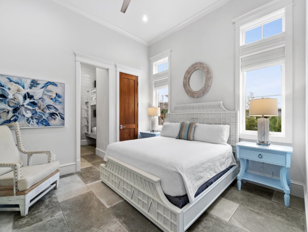 Miramar Beach Luxury Sleeps 26 Guests