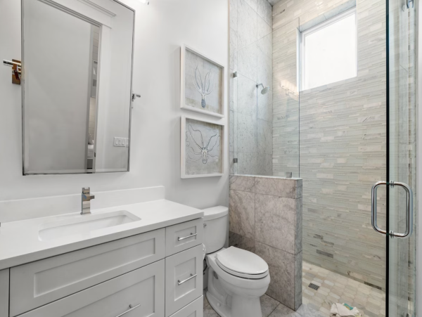 Miramar Beach Luxury Sleeps 26 Guests