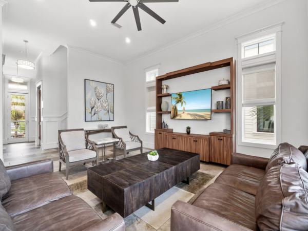 Miramar Beach Luxury Sleeps 26 Guests