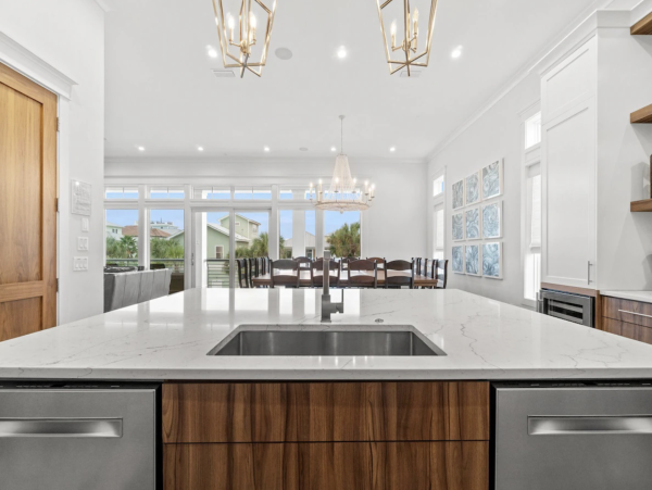 Miramar Beach Luxury Sleeps 26 Guests
