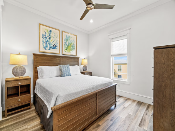Miramar Beach Luxury Sleeps 26 Guests