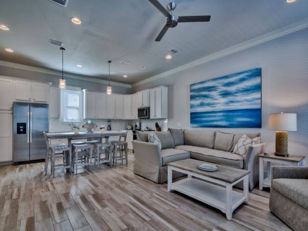Short Walk to Beach Miramar Vacation Home Four Bedrooms