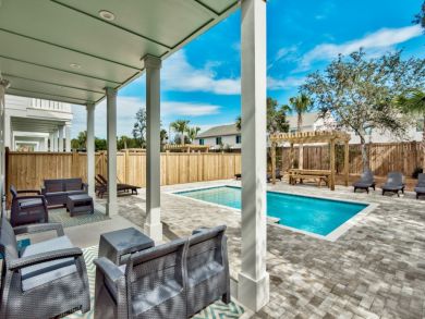 Splendid Miramar Vacation Home Sleeps 28 Guests Splendid Miramar Vacation Home Sleeps 28 Guests
