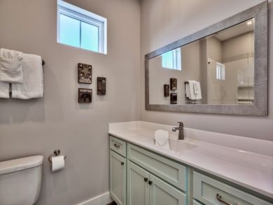 Splendid Miramar Vacation Home Sleeps 28 Guests Splendid Miramar Vacation Home Sleeps 28 Guests