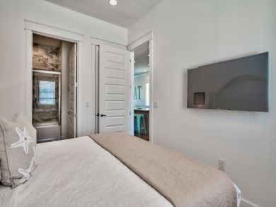 A Magnificent Vacation Pool Home Sleeps 30 Walk to Beach A Magnificent Vacation Pool Home Sleeps 30 Walk to Beach