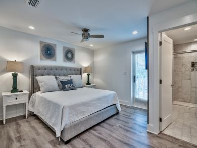 Luxury 6 Bedroom Home with Private Pool in Destin Near Beach