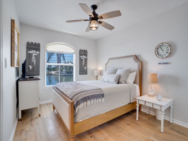 Luxury Vacation Rental with Intracoastal Waterway Views in Indian Rocks Beach