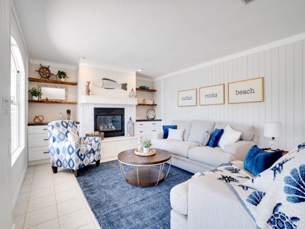 Luxury Vacation Rental with Intracoastal Waterway Views in Indian Rocks Beach