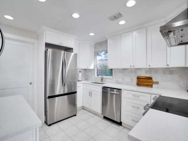 Luxury Vacation Rental with Intracoastal Waterway Views in Indian Rocks Beach
