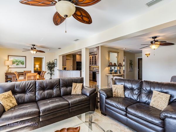 Waterfront Four Bedroom Vacation Home in Indian Rocks