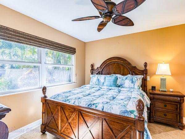 Waterfront Four Bedroom Vacation Home in Indian Rocks