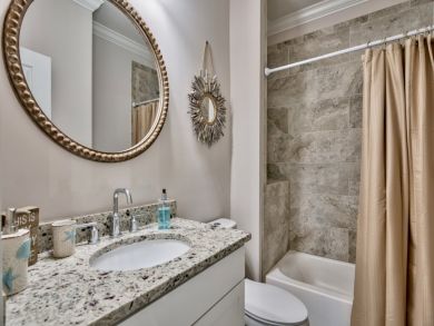 Destin Home 930227
