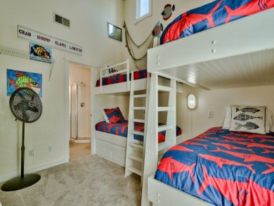 Across from Barracuda Beach with Heated Pool! Across from Barracuda Beach with Heated Pool!