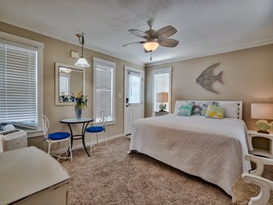 Across from Barracuda Beach with Heated Pool! Across from Barracuda Beach with Heated Pool!