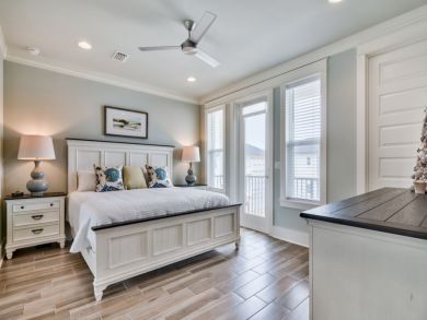 Luxury Four Bedroom Home in Miramar Beach Sleeps 14 Guests