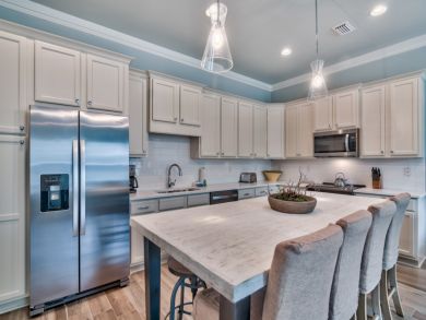 Luxury Four Bedroom Home in Miramar Beach Sleeps 14 Guests